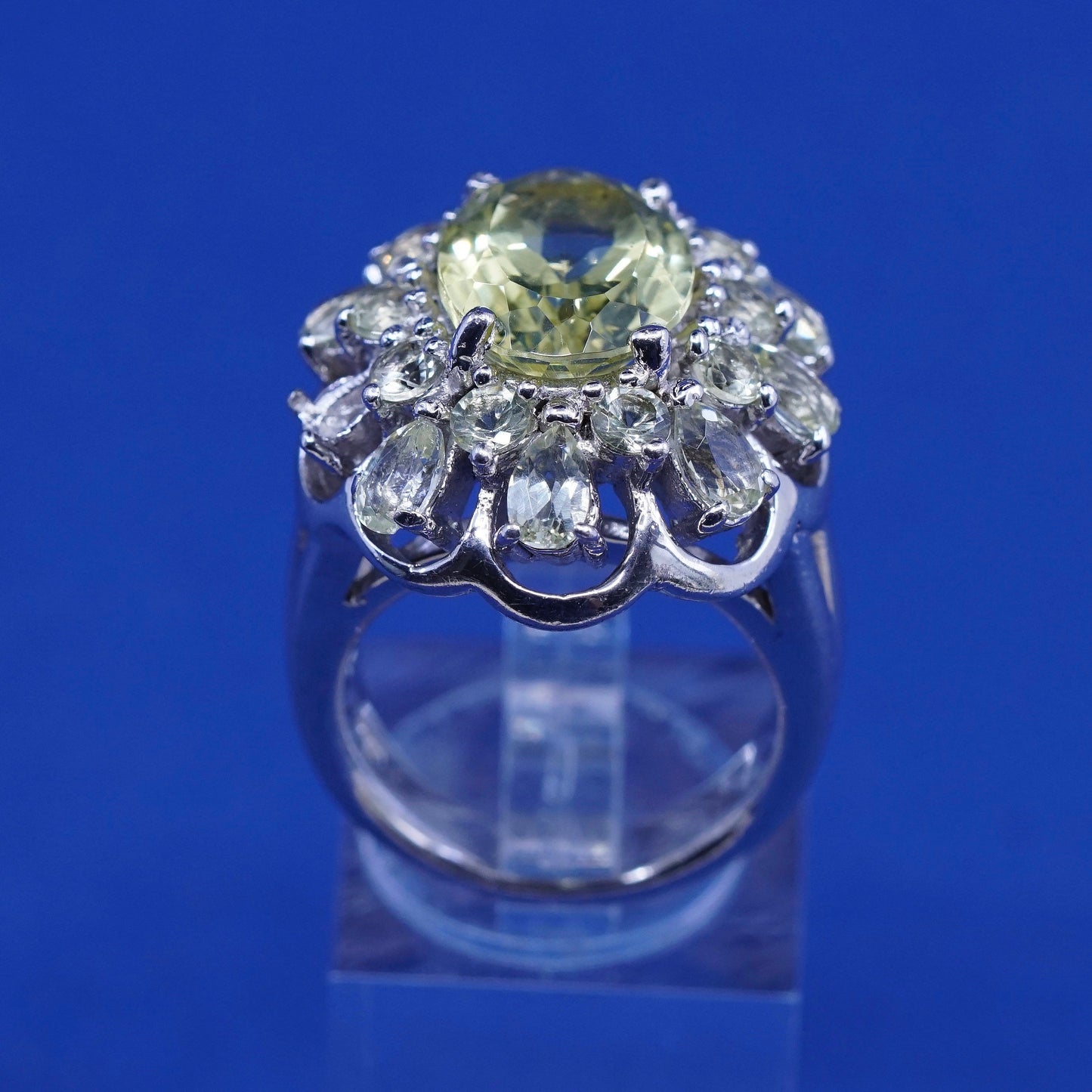 Size 6.5, vintage Sterling silver handmade ring, 925 cocktail ring with peridot