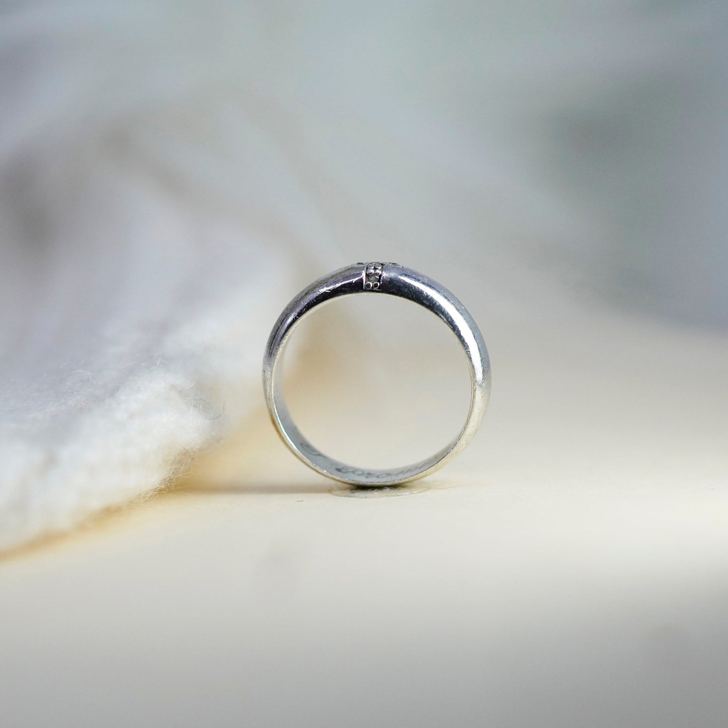 Size 7, Sterling silver ring, 925 diamond cross prayer band