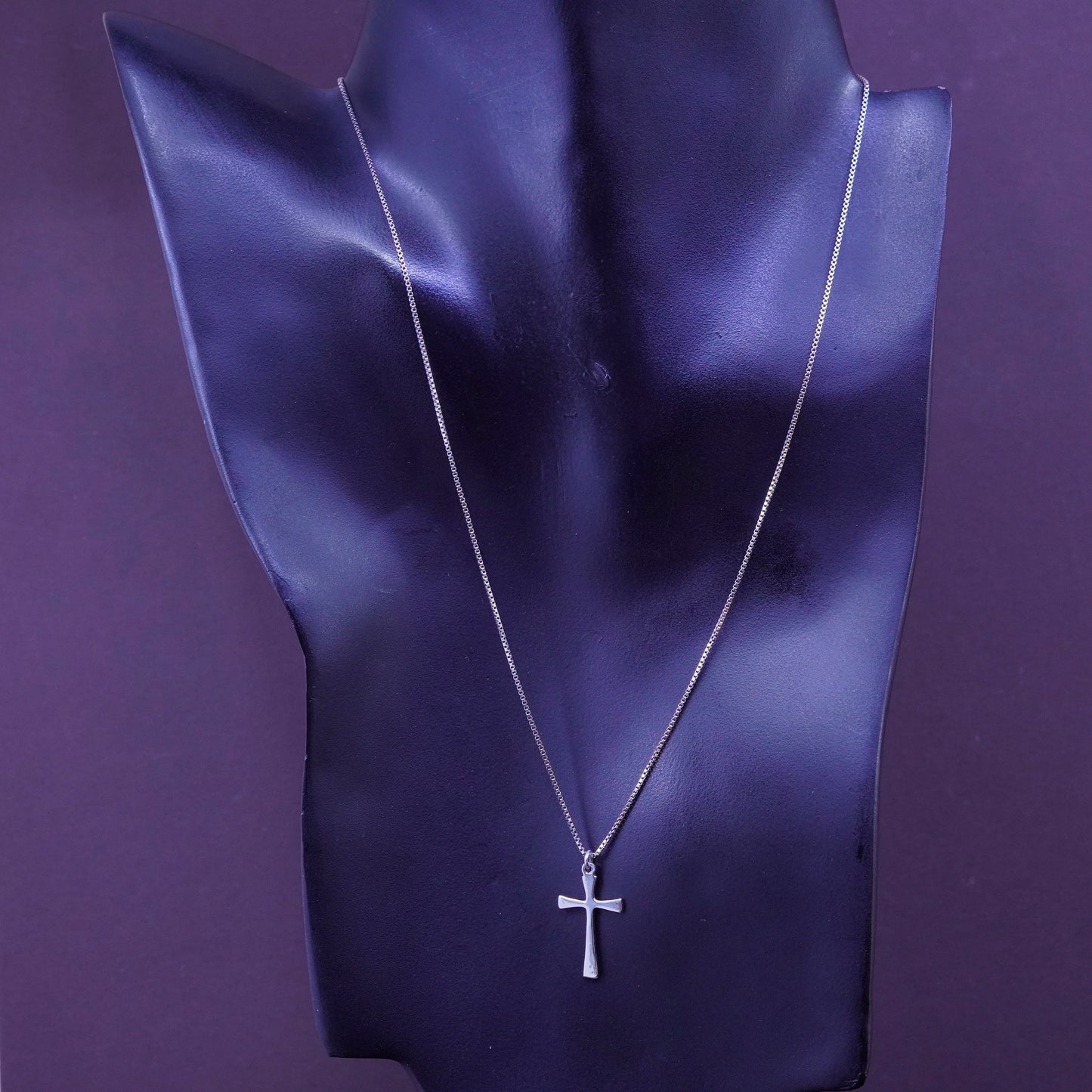 18”, 1mm, vintage Sterling silver necklace, 925 circle chain with cross pendant