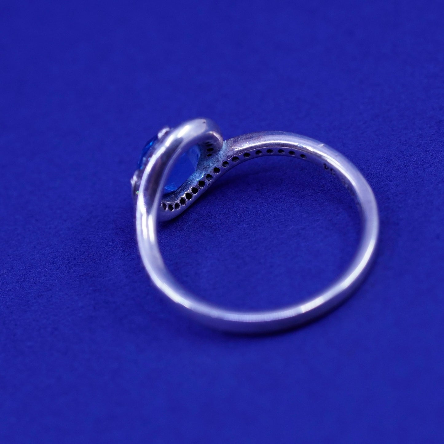 Size 7.25, vintage ALE sterling 925 silver engagement ring with blue cz