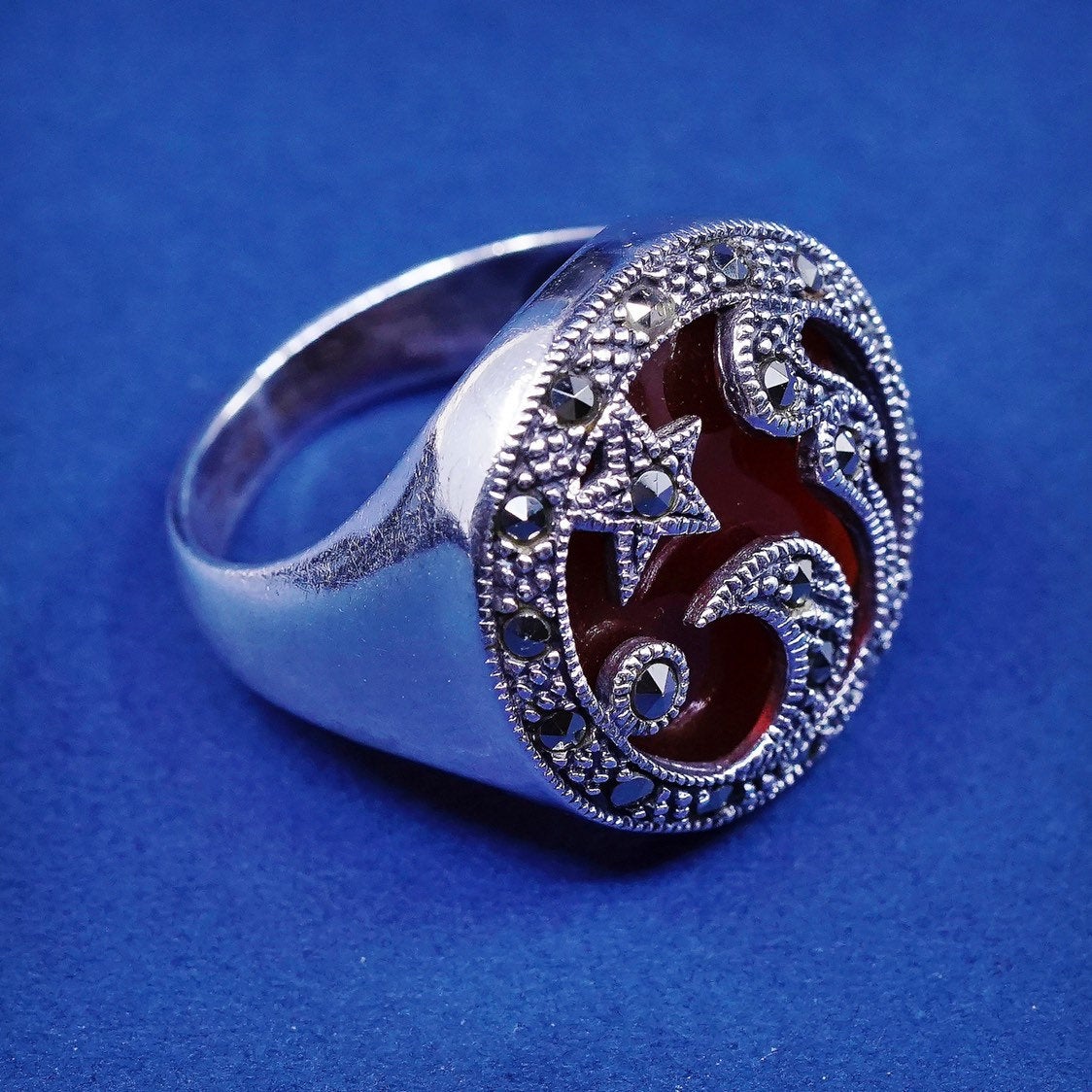 sz 7, vtg sterling silver handmade ring, 925 w/ carnelian N Marcasite moon star
