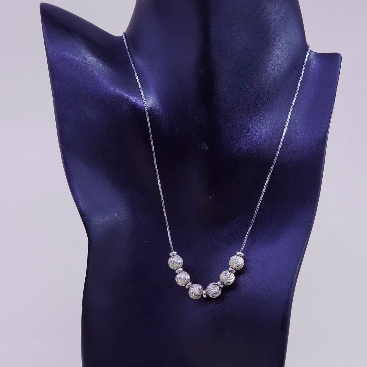16”, vintage sterling 925 silver box chain necklace with textured beads pendant