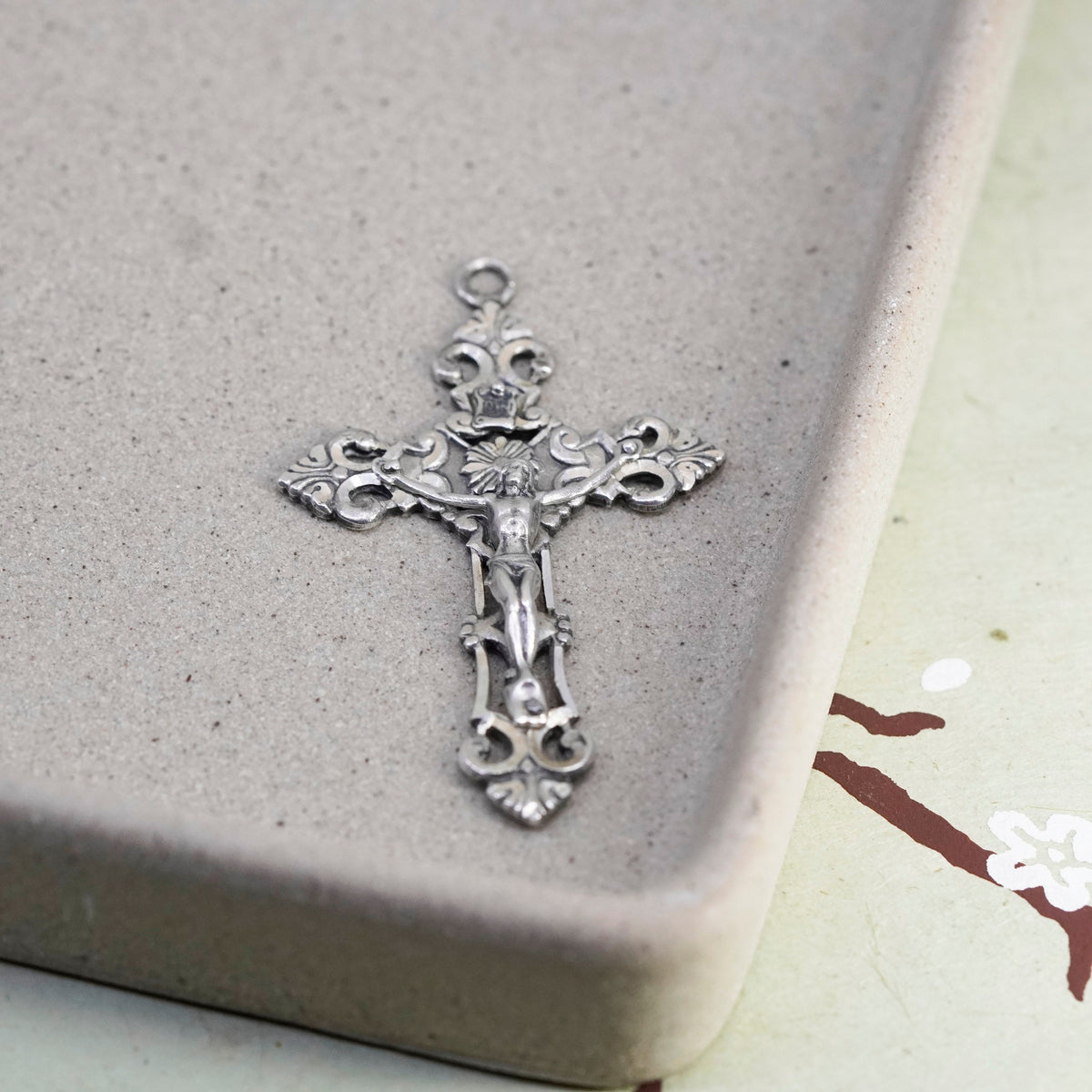 Vintage INRI Sterling silver filigree pendant, 925 cross charm with Jesus