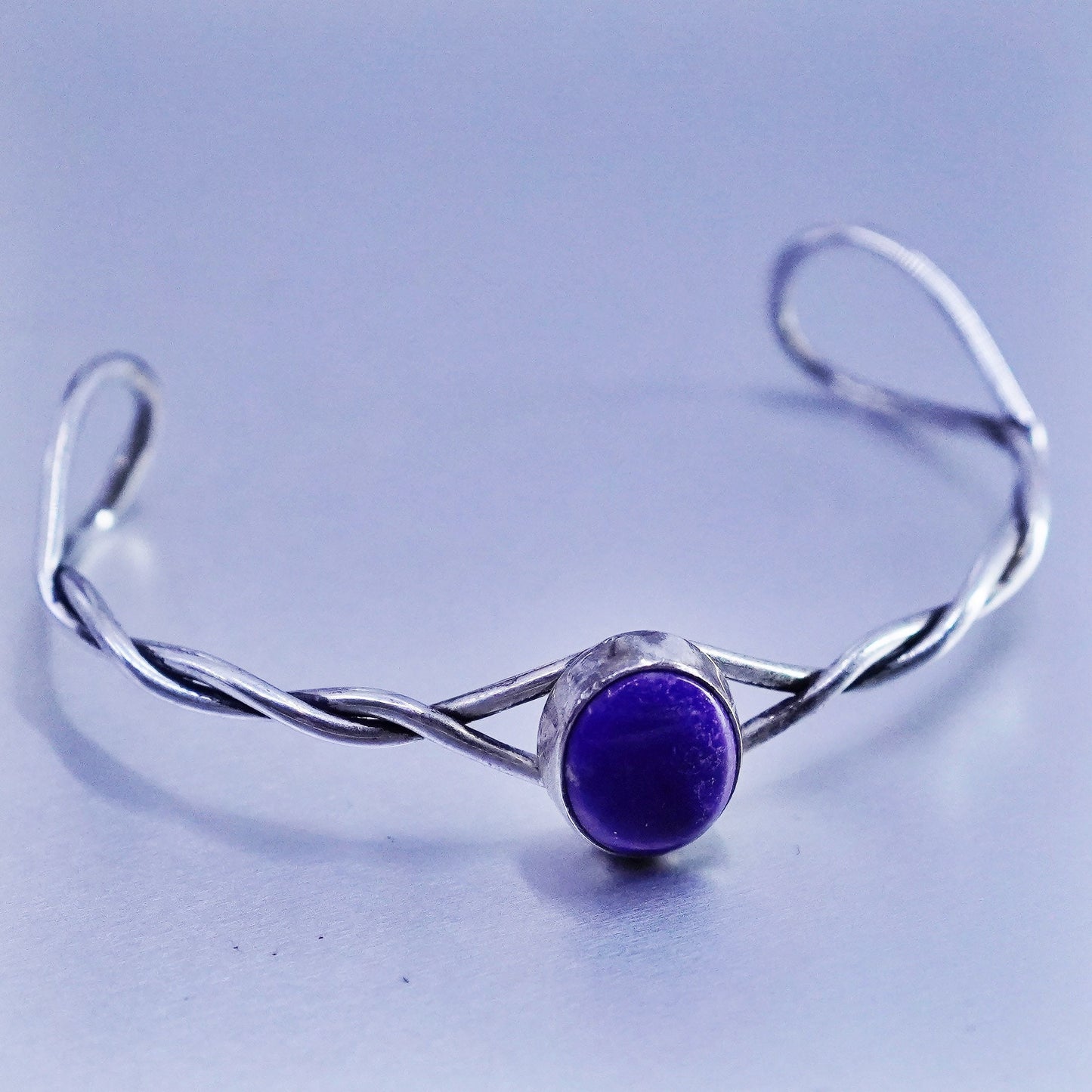 5.75”, Navajo Richard Begay Sterling 925 silver bracelet, cuff lapis lazuli