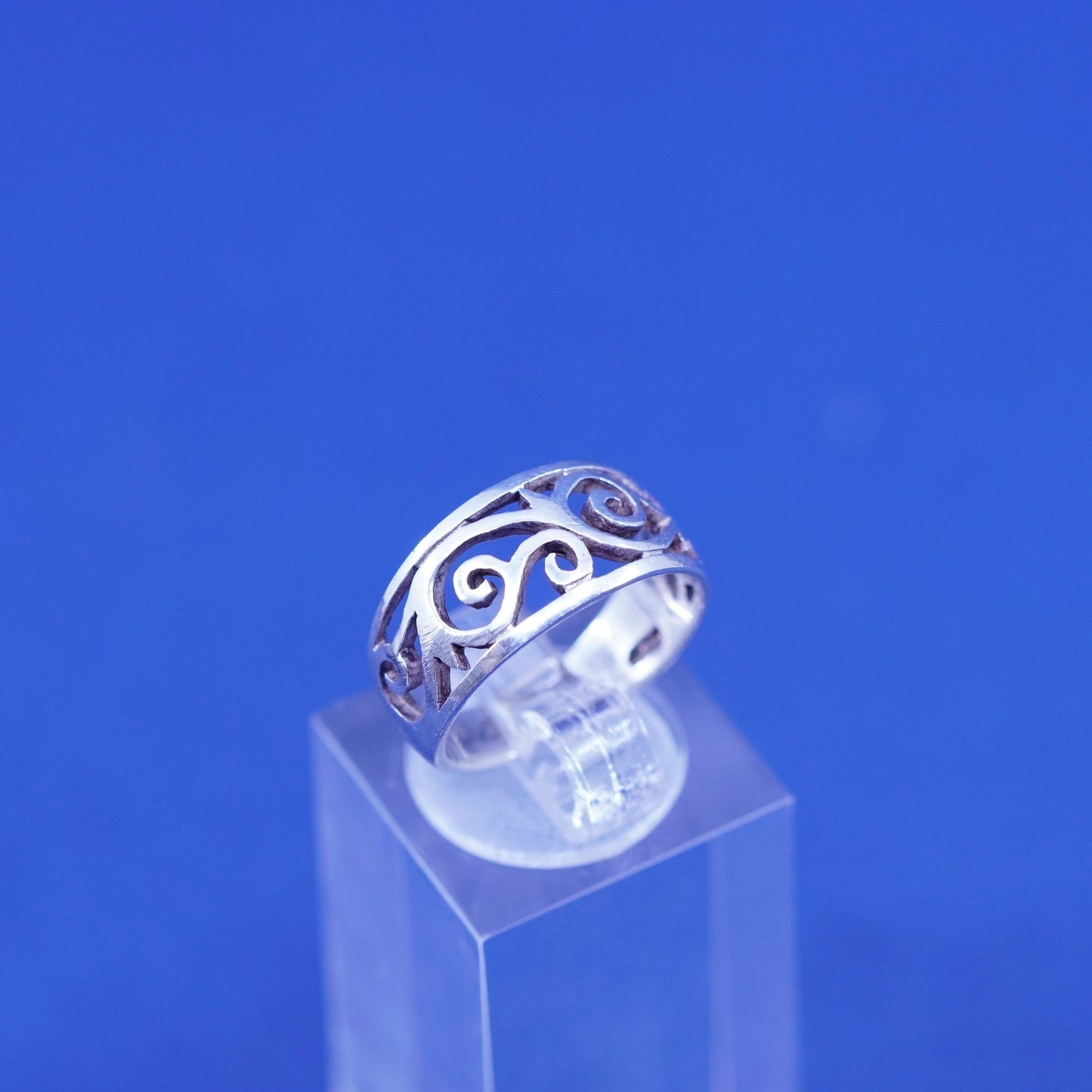 Size 5.5, vintage Sterling silver handmade ring, 925 Filigree swirl band
