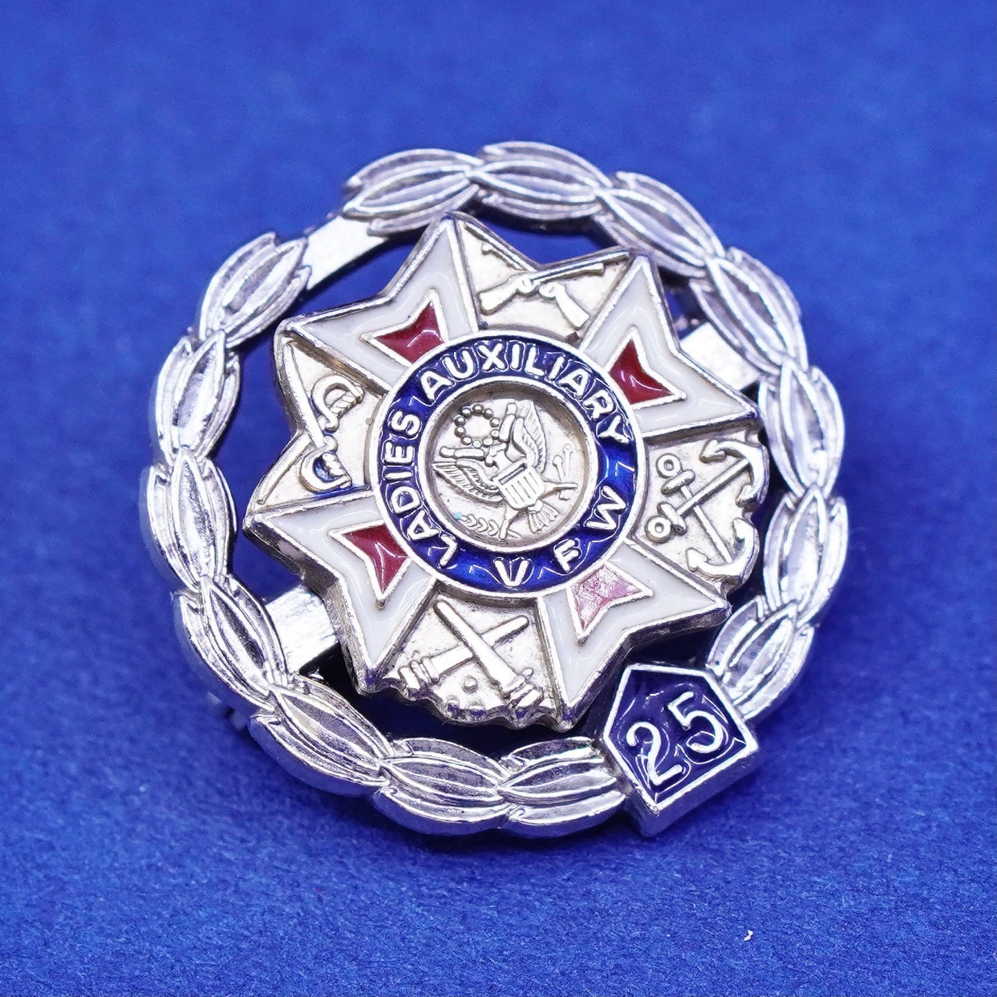 Sterling 925 silver Ladies Auxiliary VFW Pin Veterans of Foreign Wars of the US