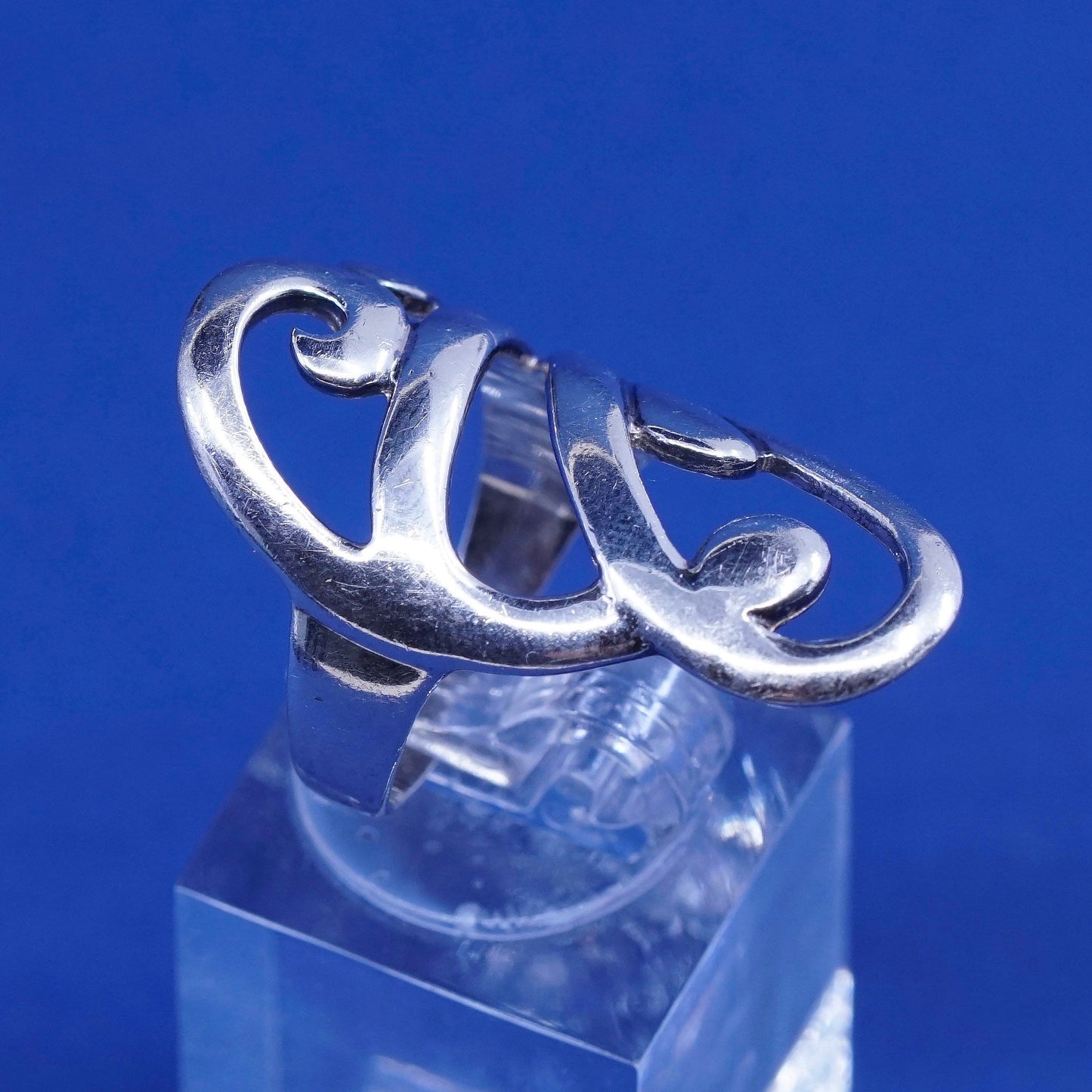 Size 7, vintage Sterling silver handmade ring, 925 wide swirly band