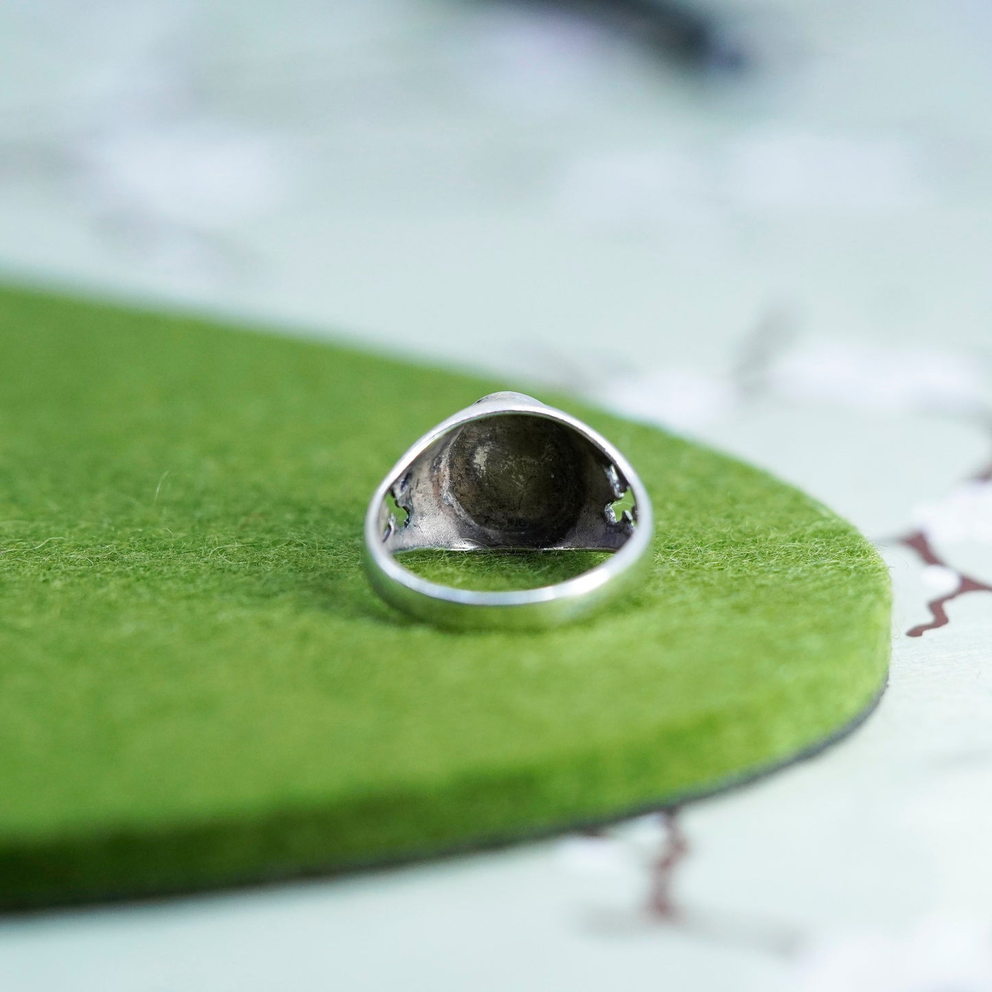 Size 8.5, vintage Sterling 925 silver handmade yin yang ring with onyx