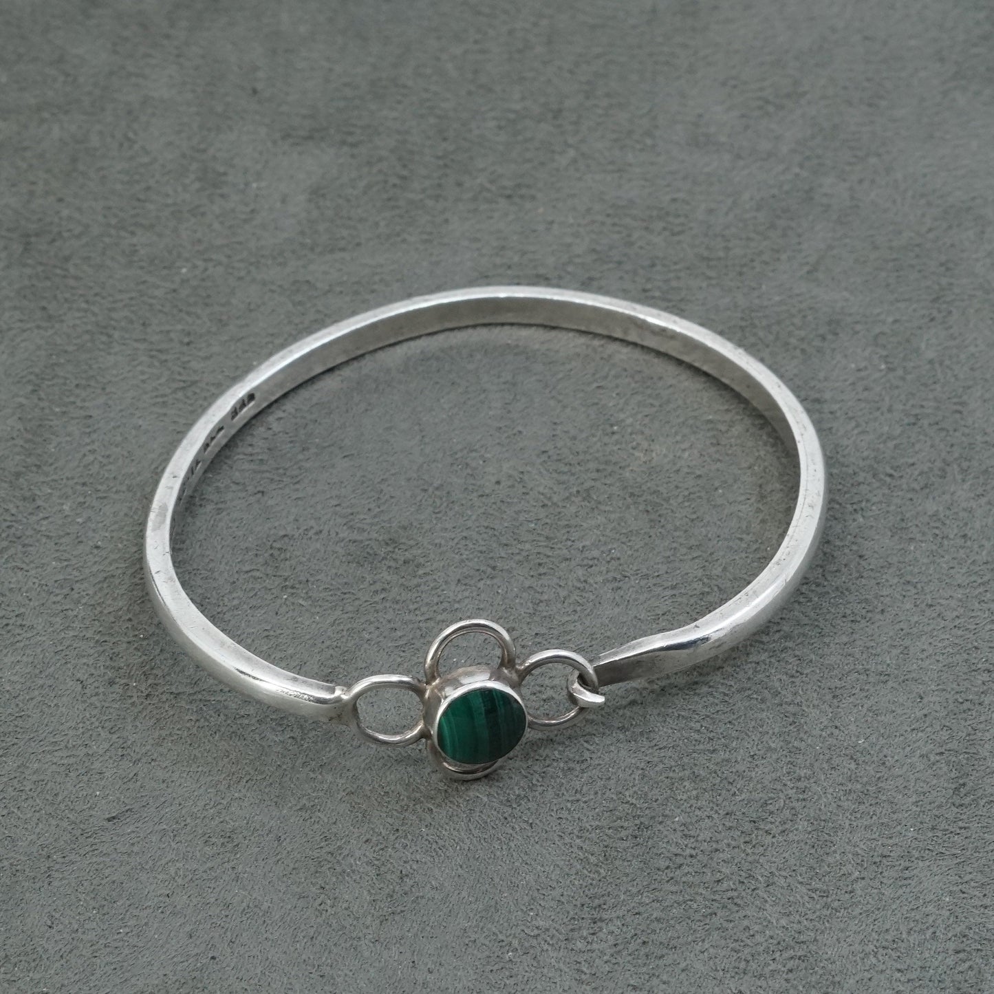 6.75” vtg Sterling silver handmade bracelet, mexico 925 cuff w/ malachite