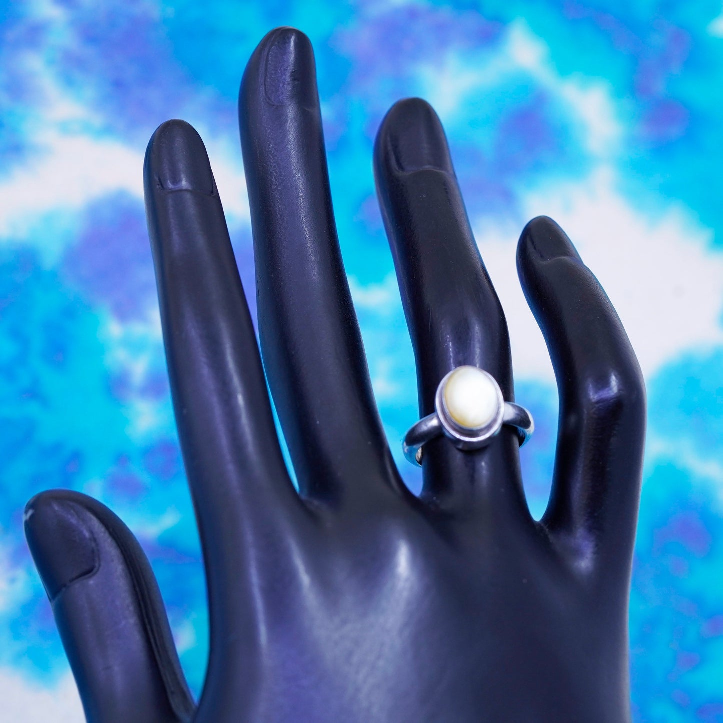 Size 5, vintage sterling 925 silver handmade ring with gold mother of pearl