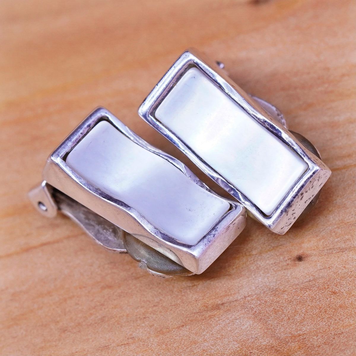 Vintage BAB Sterling 925 silver clip on earrings with mother of pearl