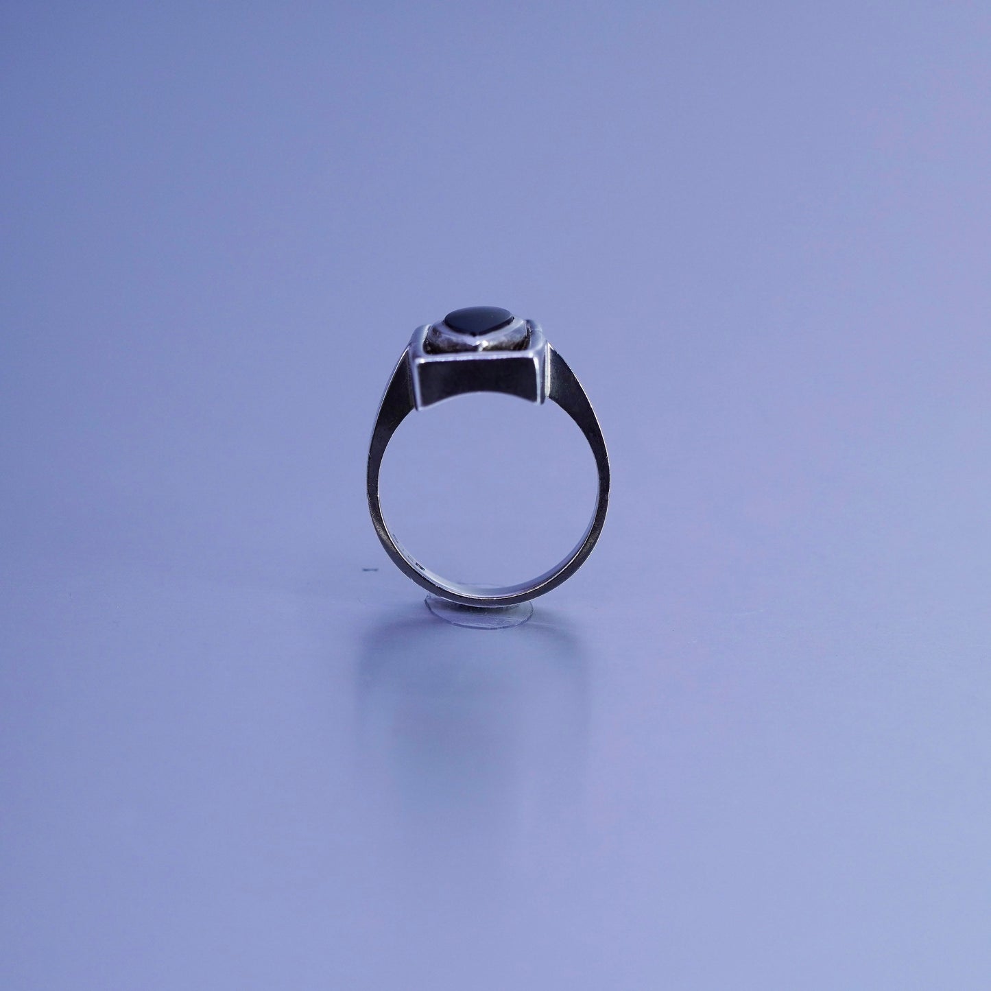 Size 6.5, vintage modern Sterling 925 silver handmade ring with obsidian