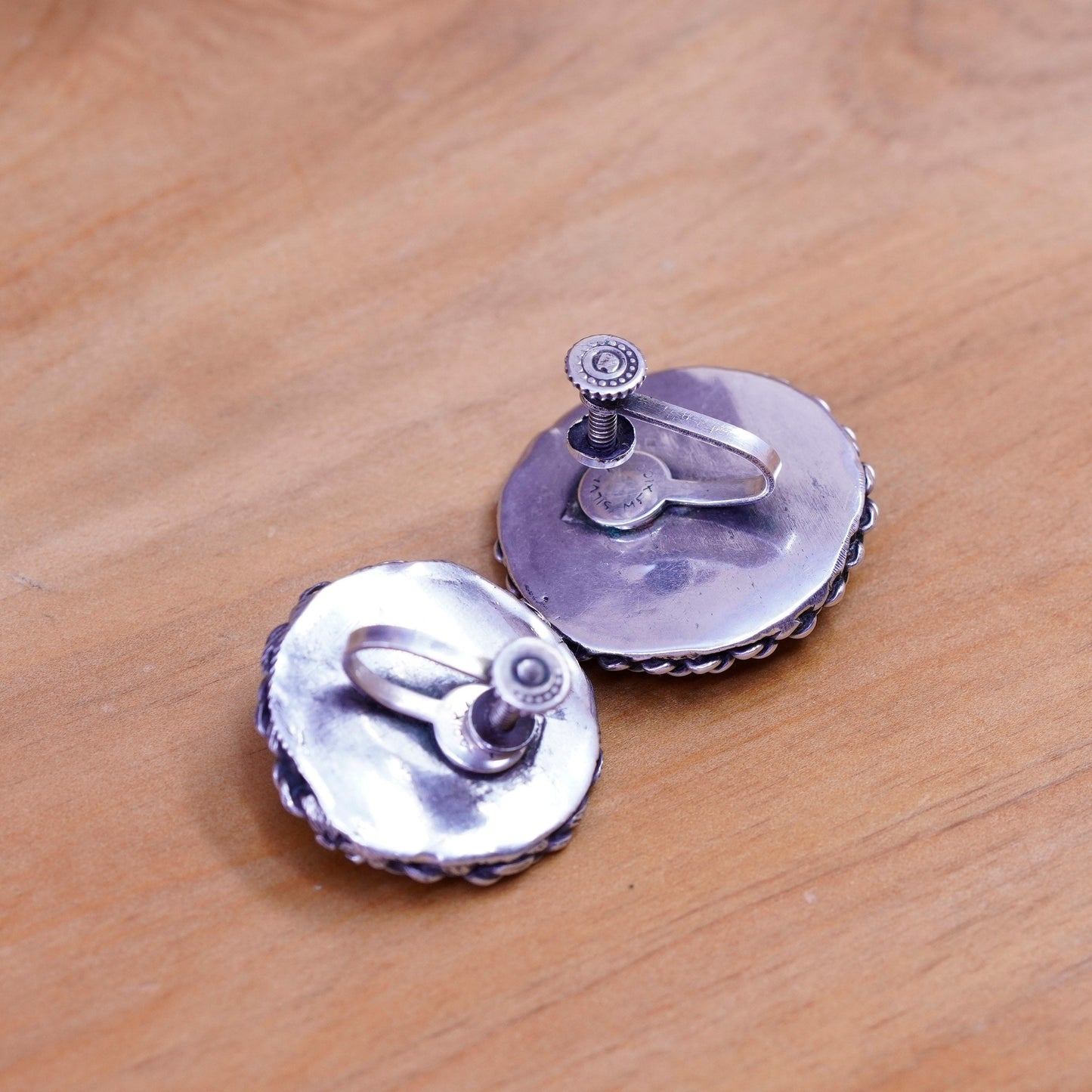 Vintage Sterling silver screw back handmade earrings, 925 dangles howlite beads