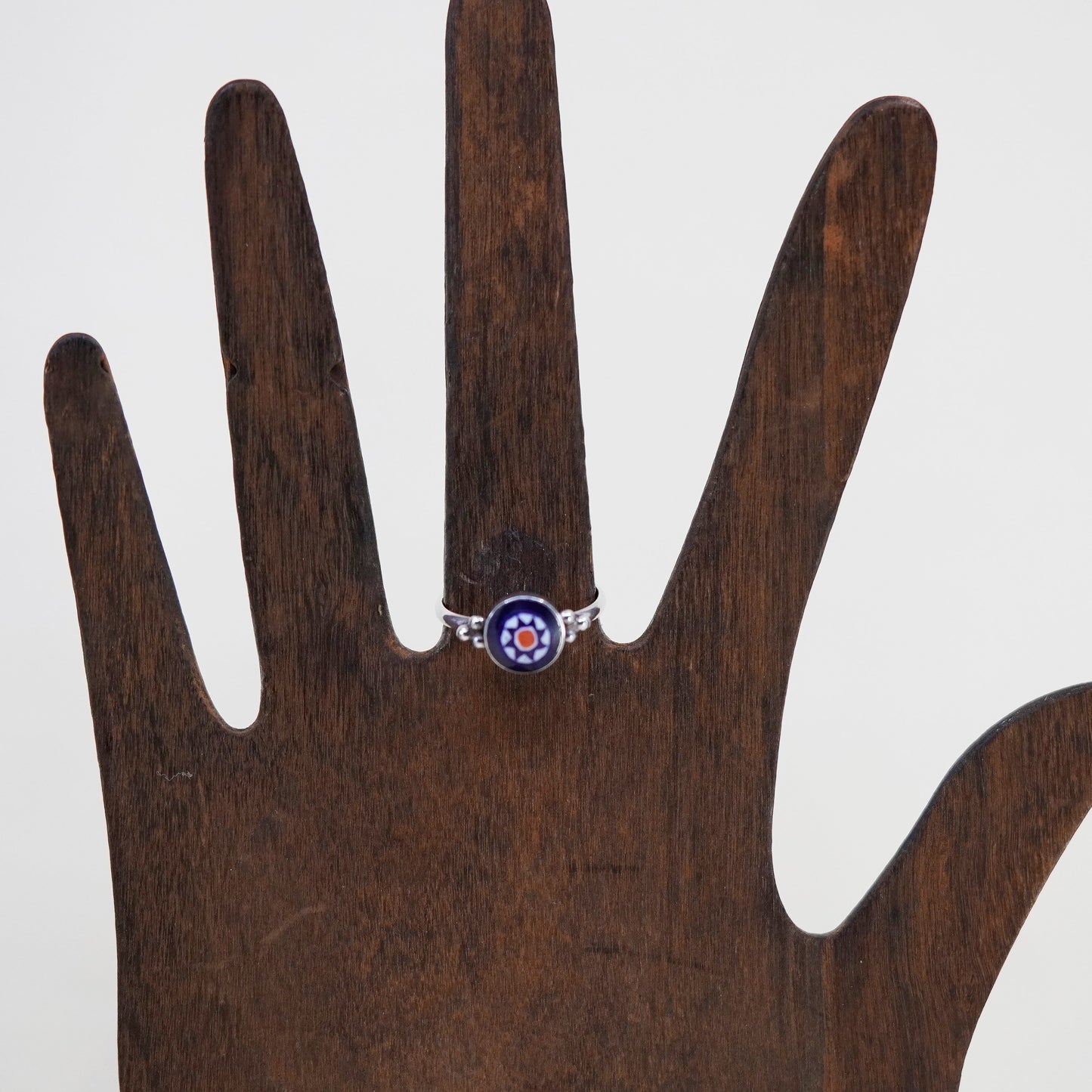 Size 6.5, vintage sterling 925 silver handmade ring w/ blue dots glass