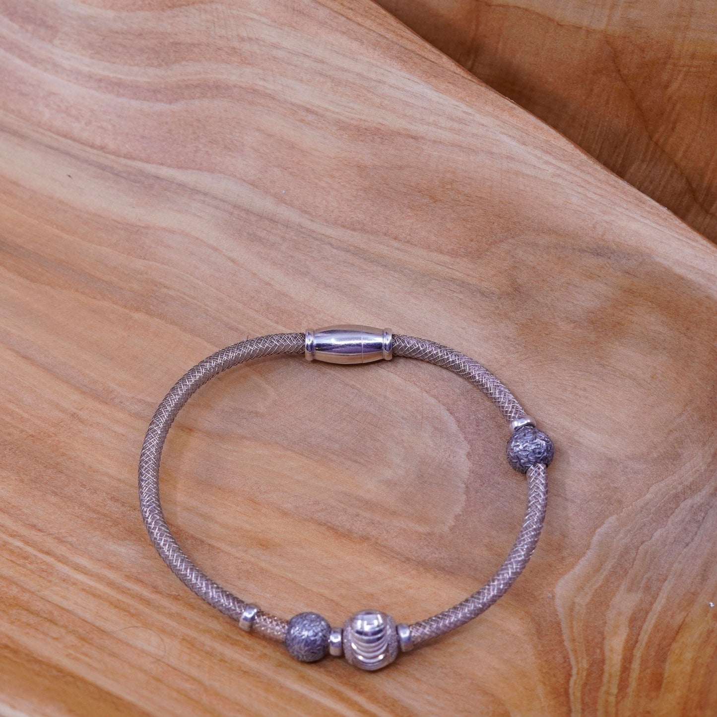 6.75”, vtg Italy Sterling silver handmade bracelet, 925 bangle beads metallic