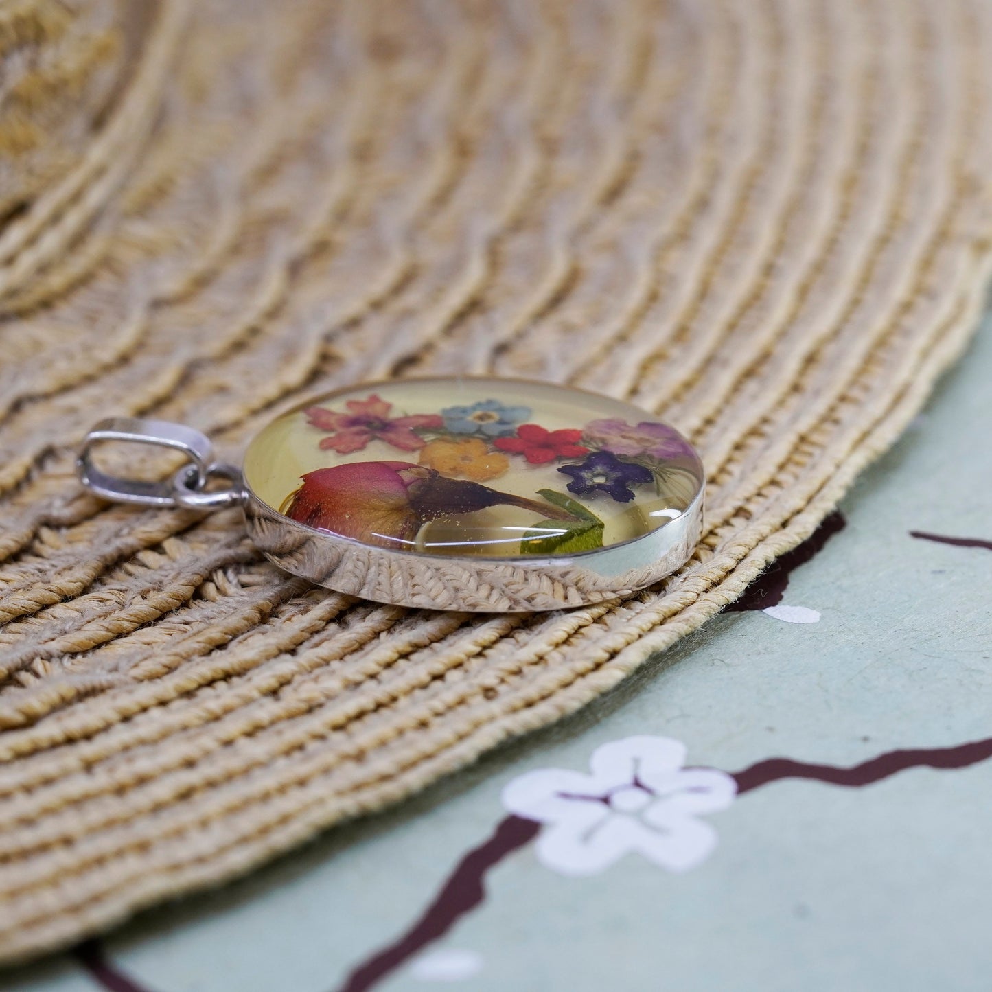 Vintage Sterling silver handmade pendant, 925 oval with resin flower