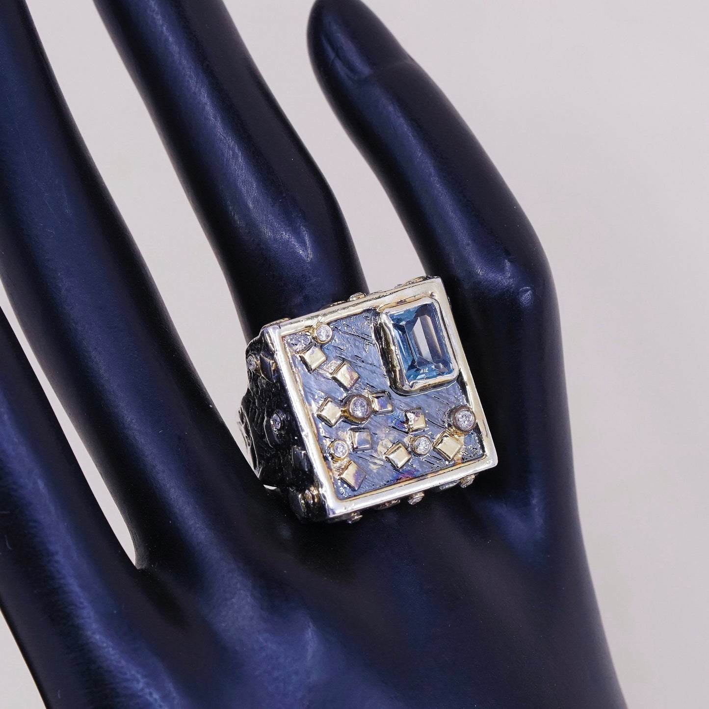 Size 8.5, vtg two tone sterling 925 silver statement ring w/ topaz N crystal