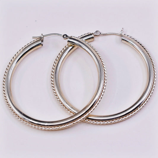 1.5”, 3.3g, Vintage real 14K gold hoops earrings, puffy yellow gold huggie with twisted detail, Stamped 14K
