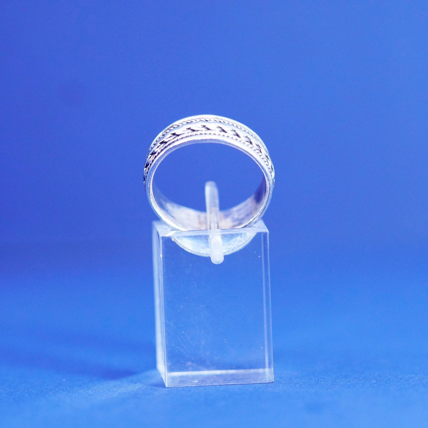 Size 8, vintage Sterling silver handmade band, 925 ribbed cable band
