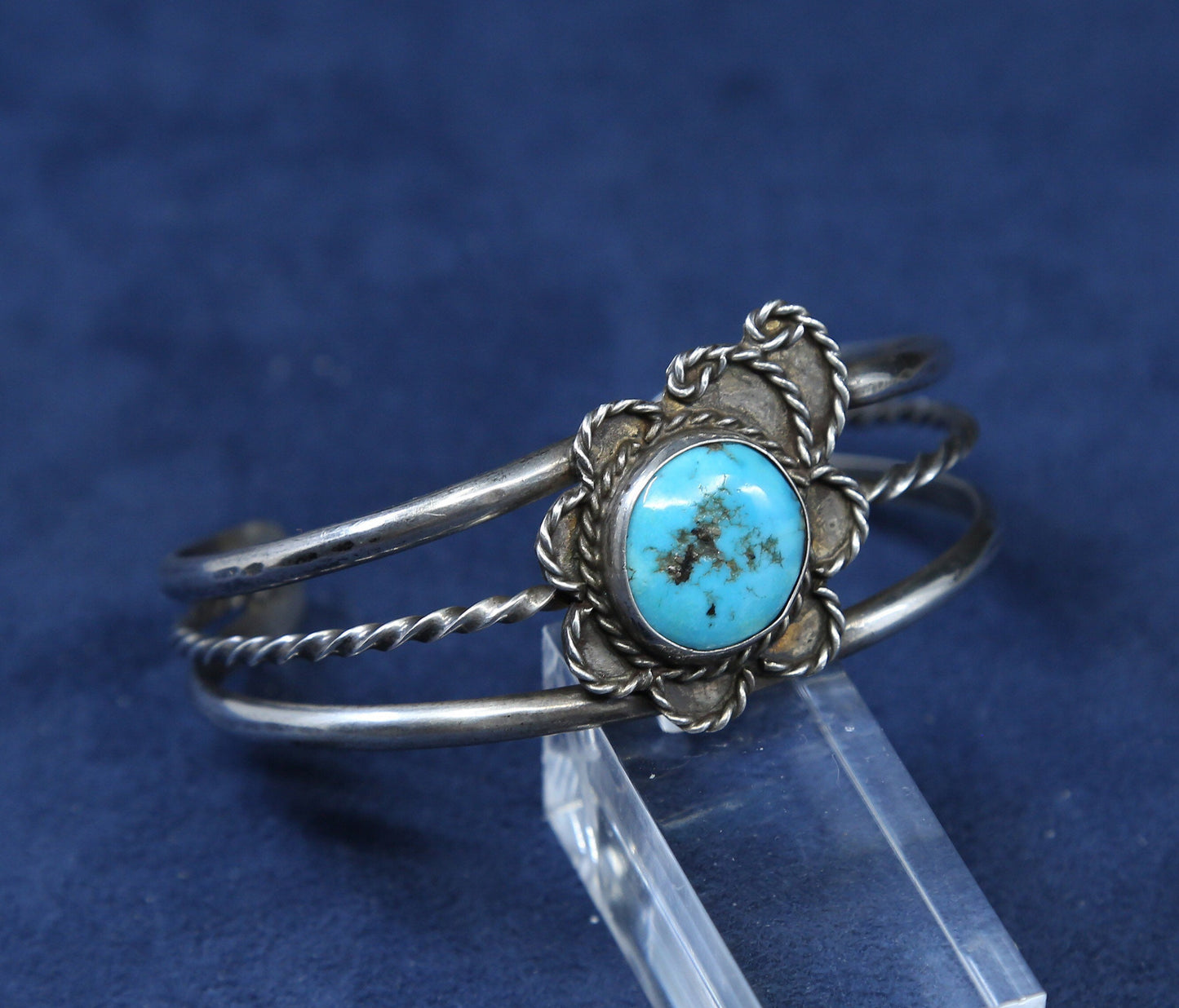 6.25", navajo Native American Sterling silver bracelet, 925 cuff w/ turquoise