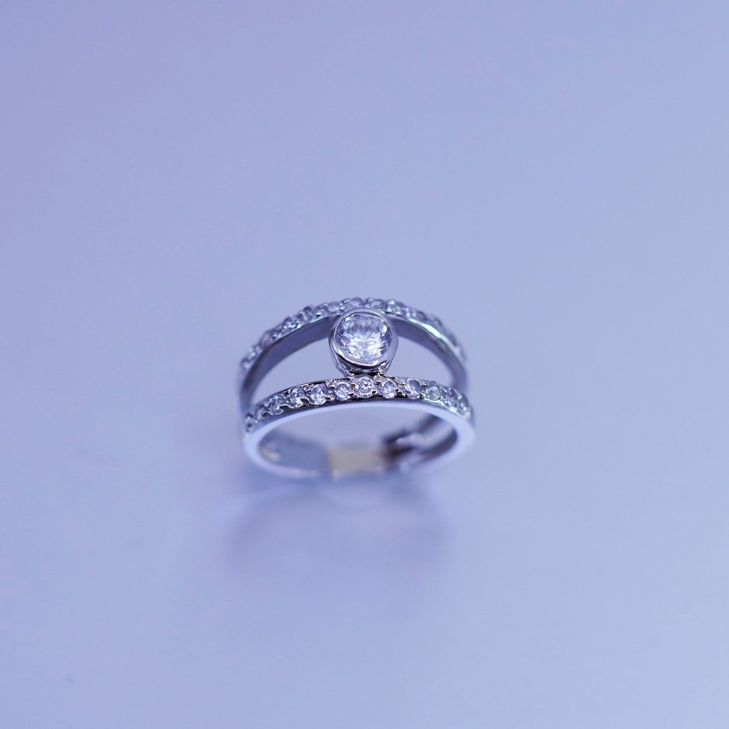 Size 8, vintage Sterling 925 silver handmade band ring with cluster Cz